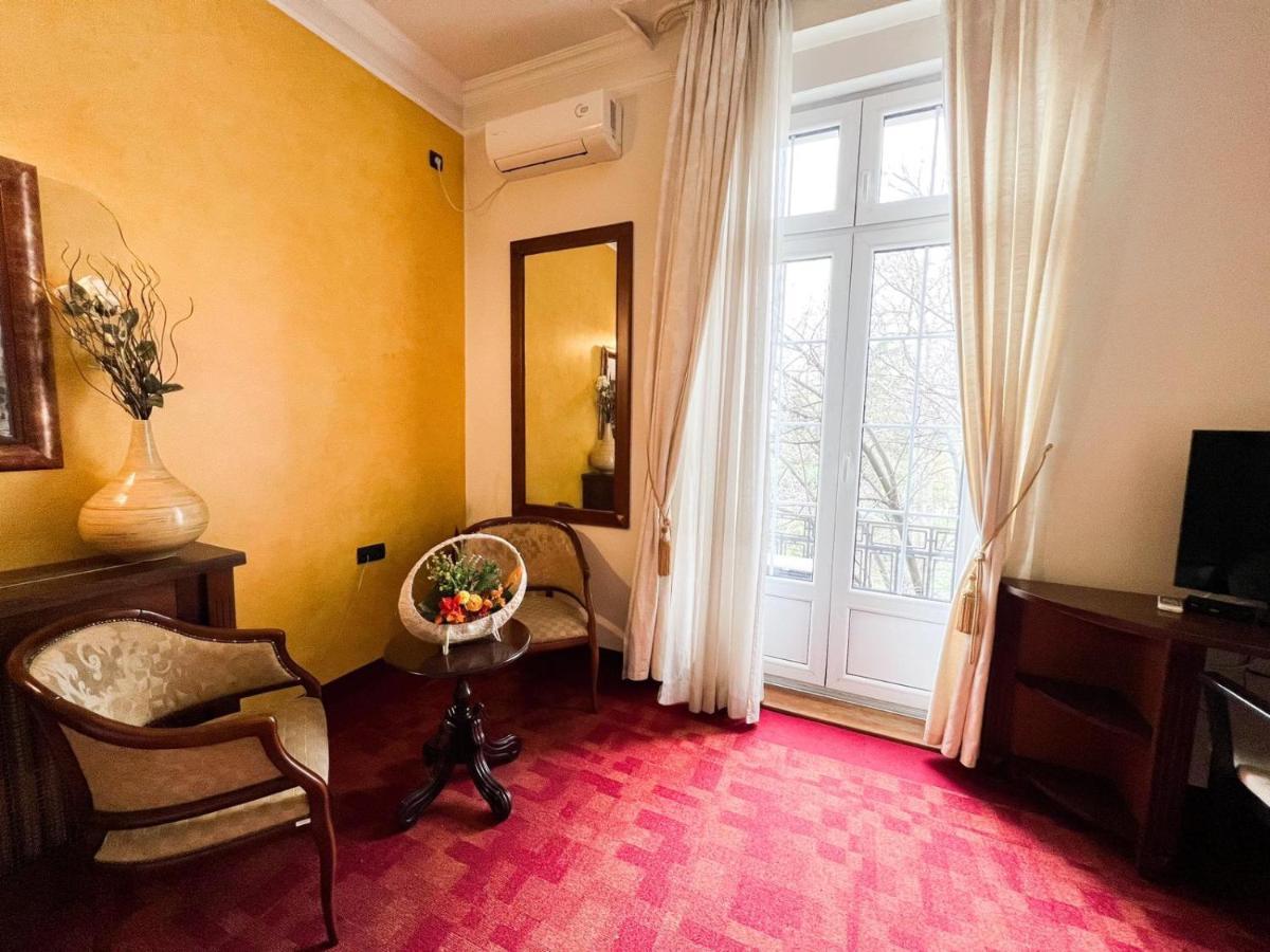 Manjez Centar Hotel Belgrade Luaran gambar